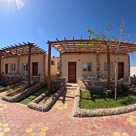 Dolphin Continental Hotel El Qoseir Экстерьер фото