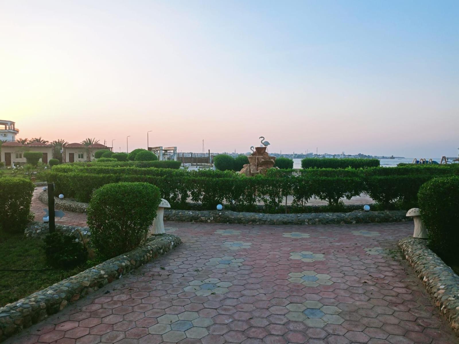 Dolphin Continental Hotel El Qoseir Экстерьер фото